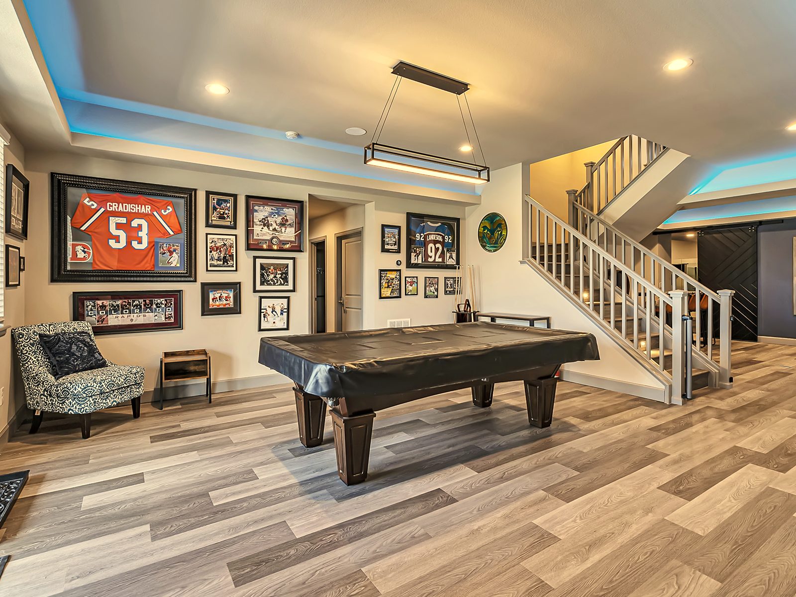 Pool & Game Room